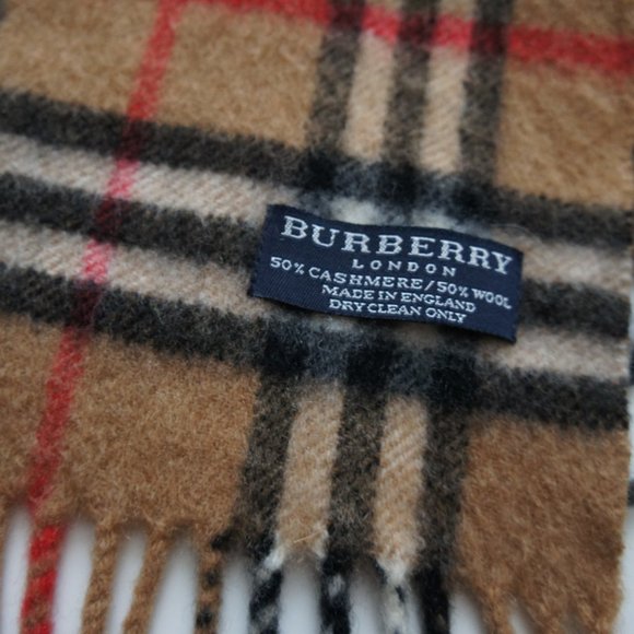 Burberry Cashmere & Wool Classic Scarf - Picture 8 of 12